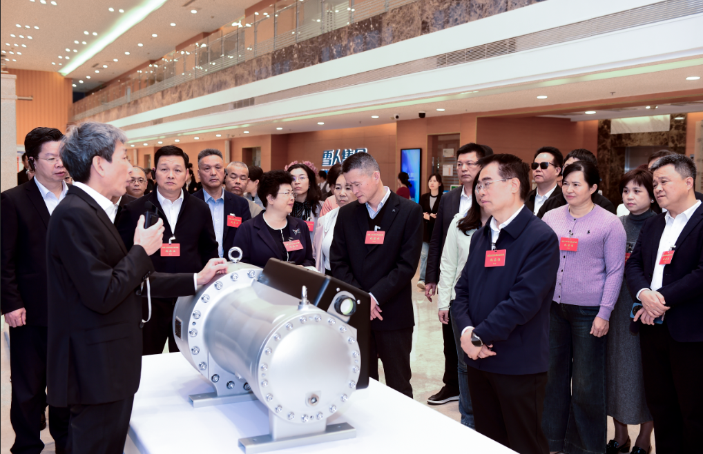 雪人动态|福建省全国人大代表视察雪人集团